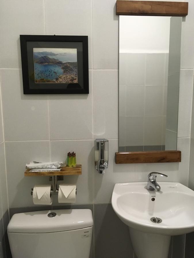 The Alley Hostel Nha Trang Bagian luar foto